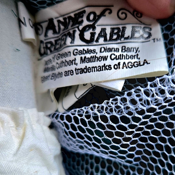 Anne of Green Gables Porcelain Doll Treasure Edition Canada Vintage Collectible - Picture 10 of 11